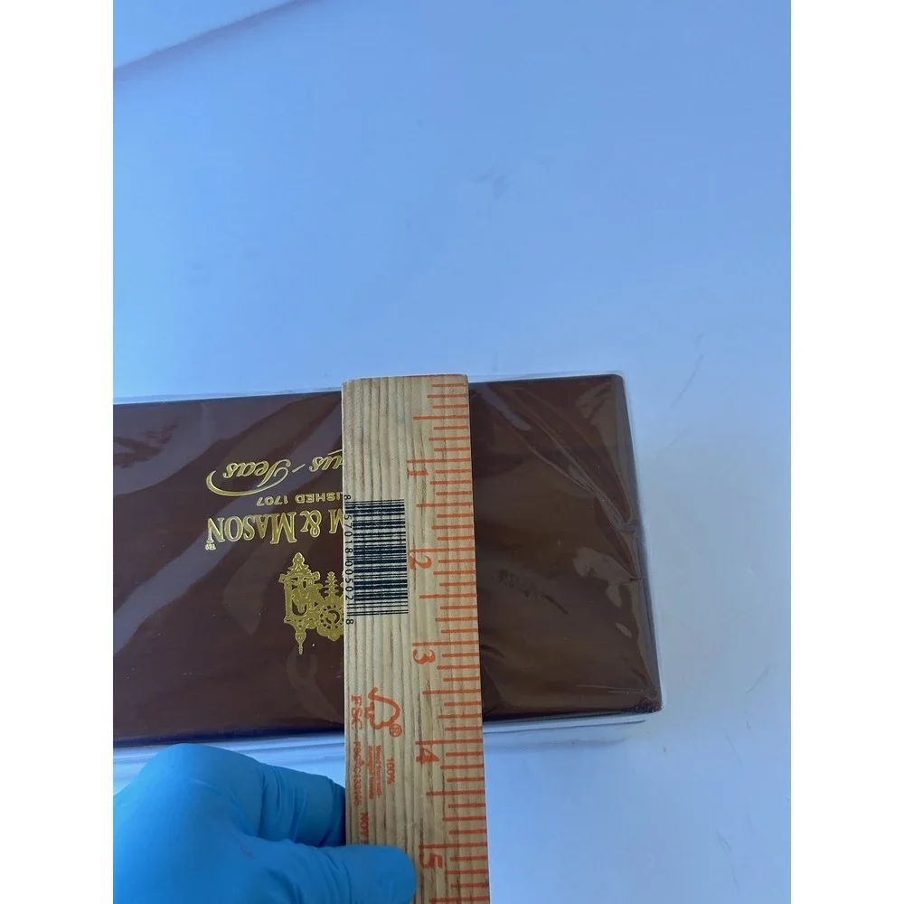 Vintage Fortnum & Mason Famous Teas Ceylon UVA Wooden Box Collectible B-7